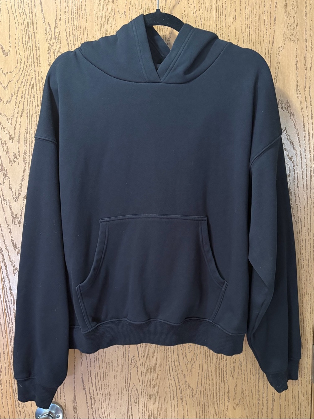 Fabletics Black Pullover Hoodie with Kangaroo Pocket